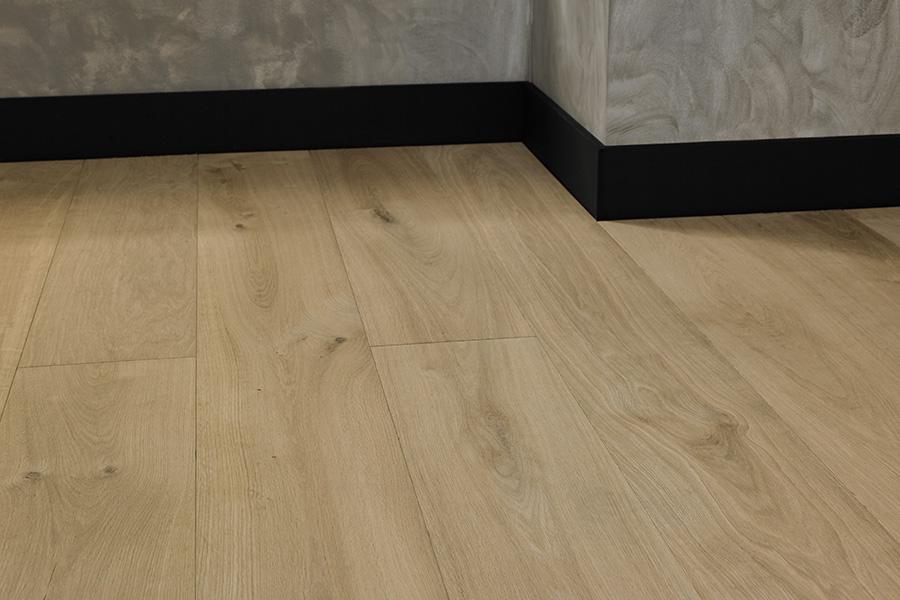 Professional Engineered European Rustic Oak Hardwood Flooring 20mm x 190mm - 10 Colours